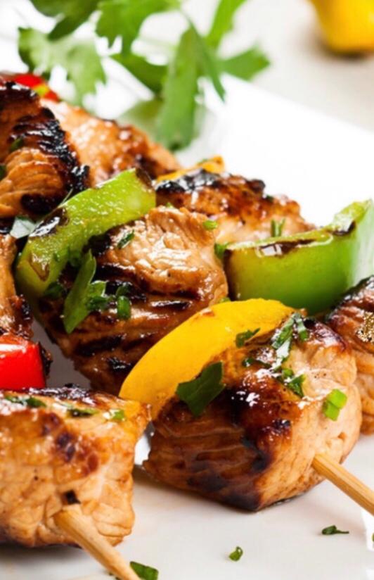 Brochetas de Pollo con Mermelada de Tomate